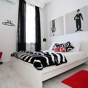  Hostel The